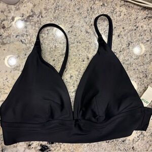 New with tags Aerie bikini swim top with padding. Large.